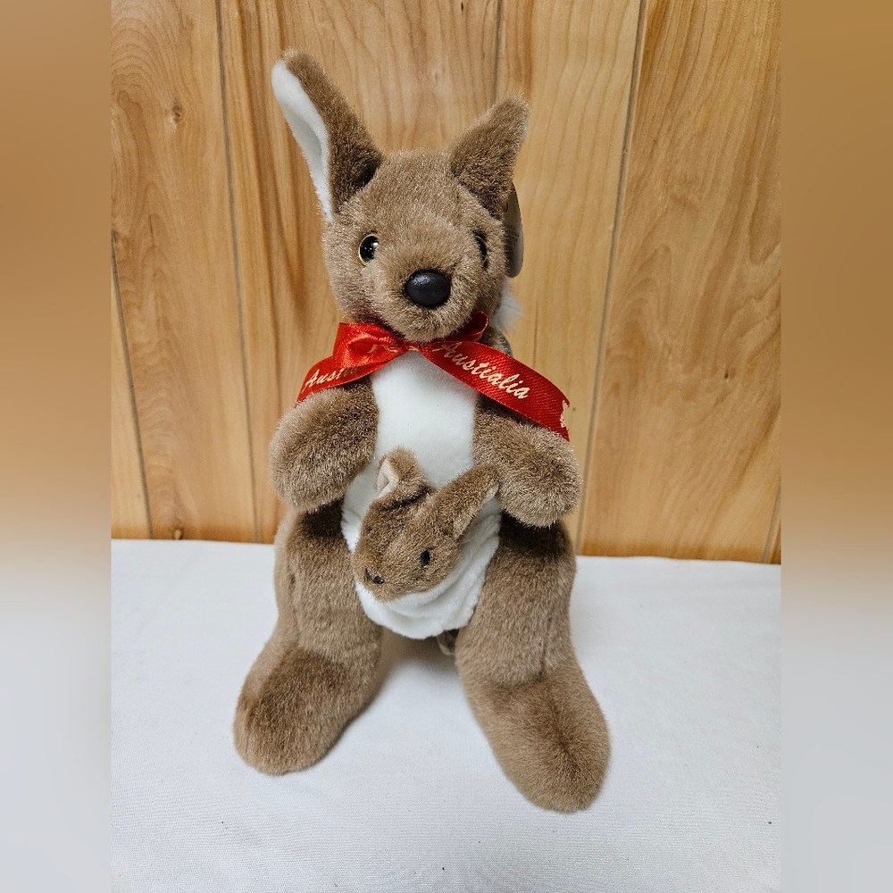 NWT Sunwood Souvenir Kangaroo Joey Koala Plush Stuffed Animal Australia 13" - Picture 2 of 12